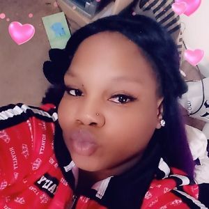 Meet your Posher, Deonna